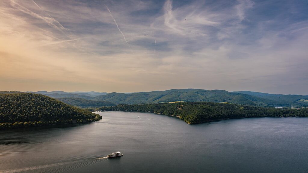 landscape-edersee